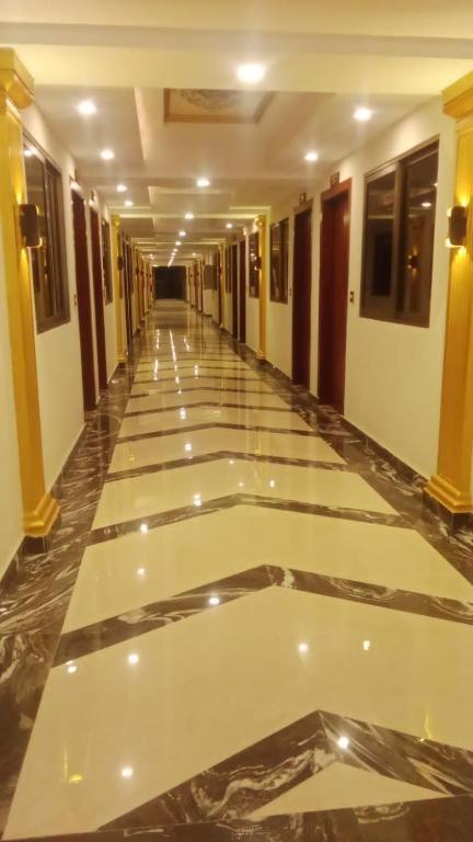 Royal Galaxy Hotel & Residence - Near Islamabad International Airport & Motorway Zewnętrze zdjęcie