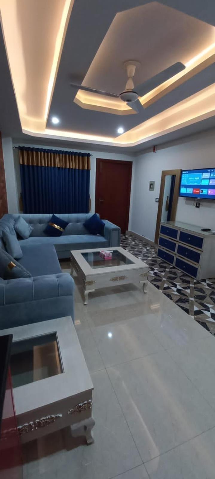 Royal Galaxy Hotel & Residence - Near Islamabad International Airport & Motorway Zewnętrze zdjęcie